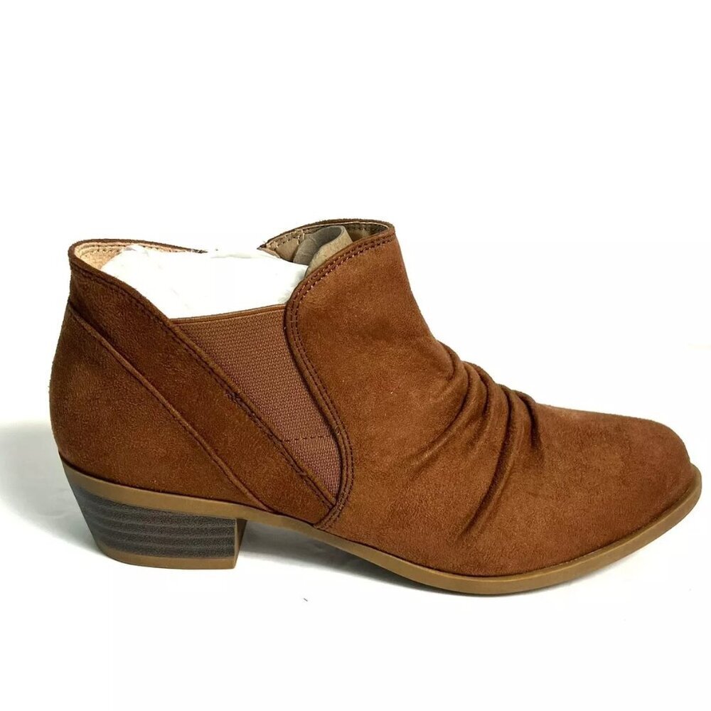 Life Stride Aurora Women’s Walnut Brown Ankle Boots Size 7M